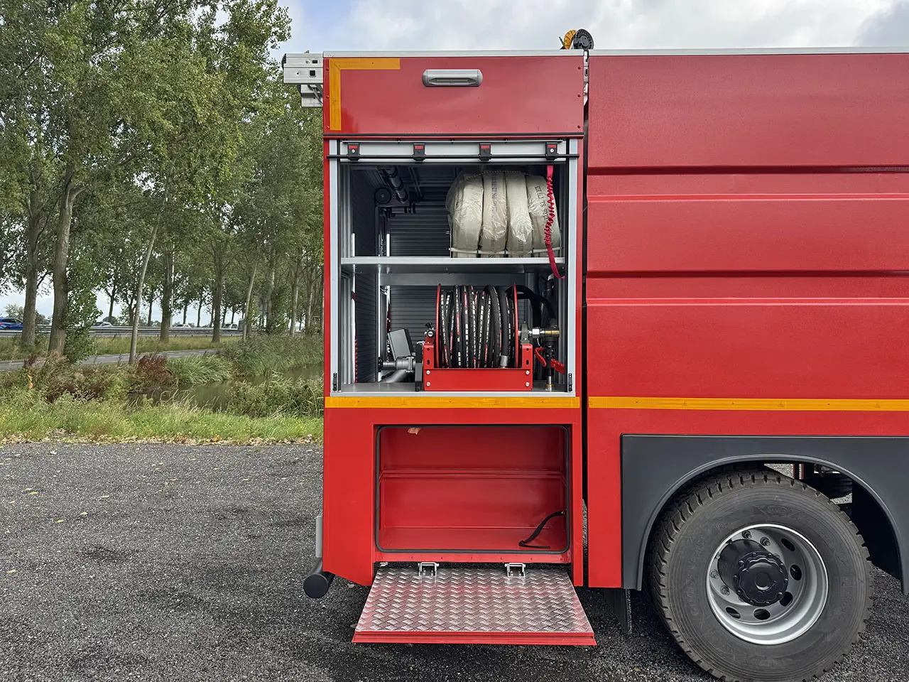 MAN TGM 18.250 BB CH Fire Fighter Truck 4x4 16