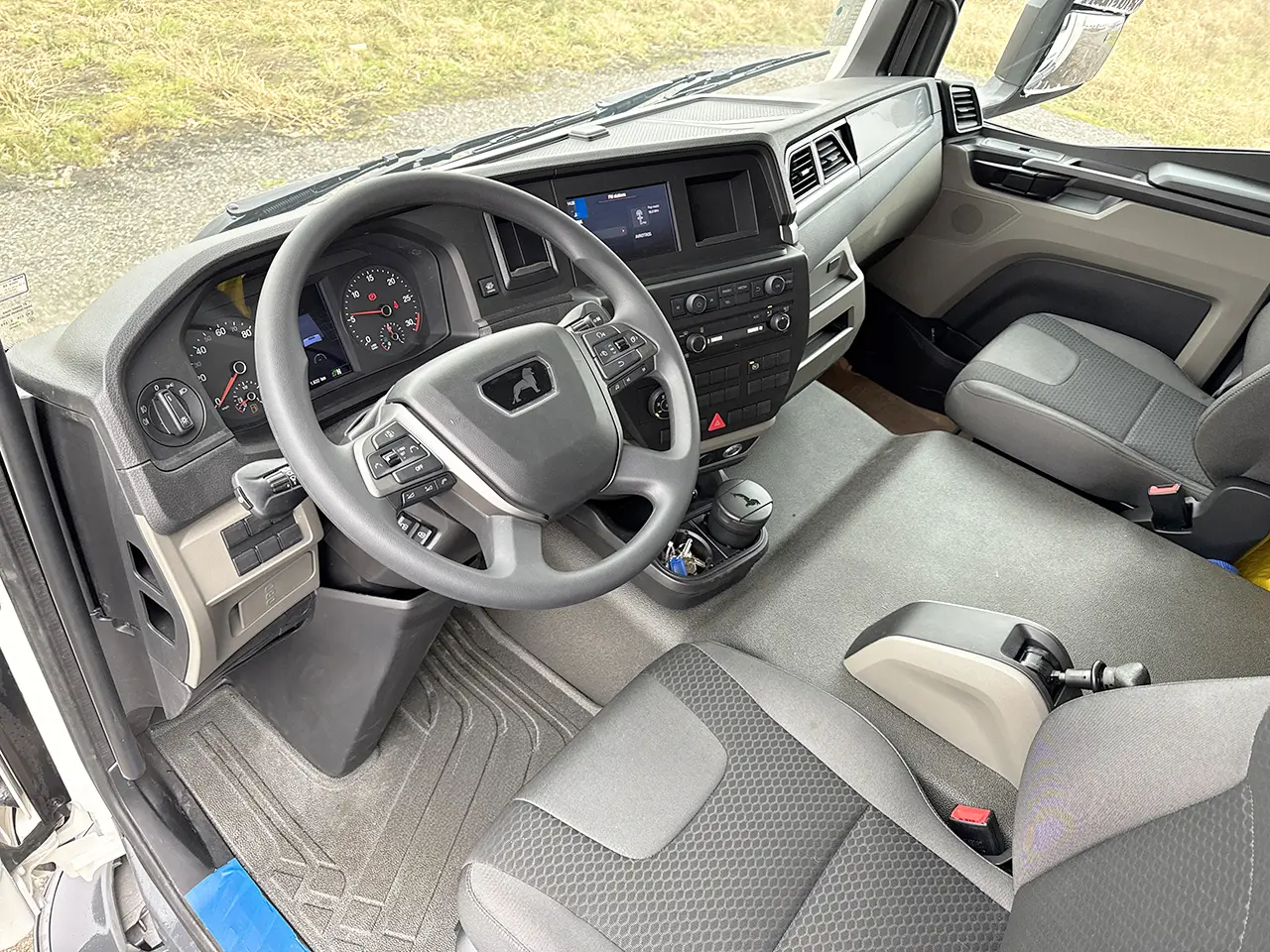 MAN TGM 18.250 BB CH 4x4 Midi Bus