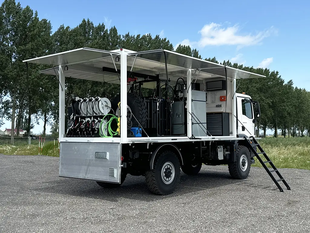 MAN TGM 18.250 BB CH Camion atelier mobile 4x4 13