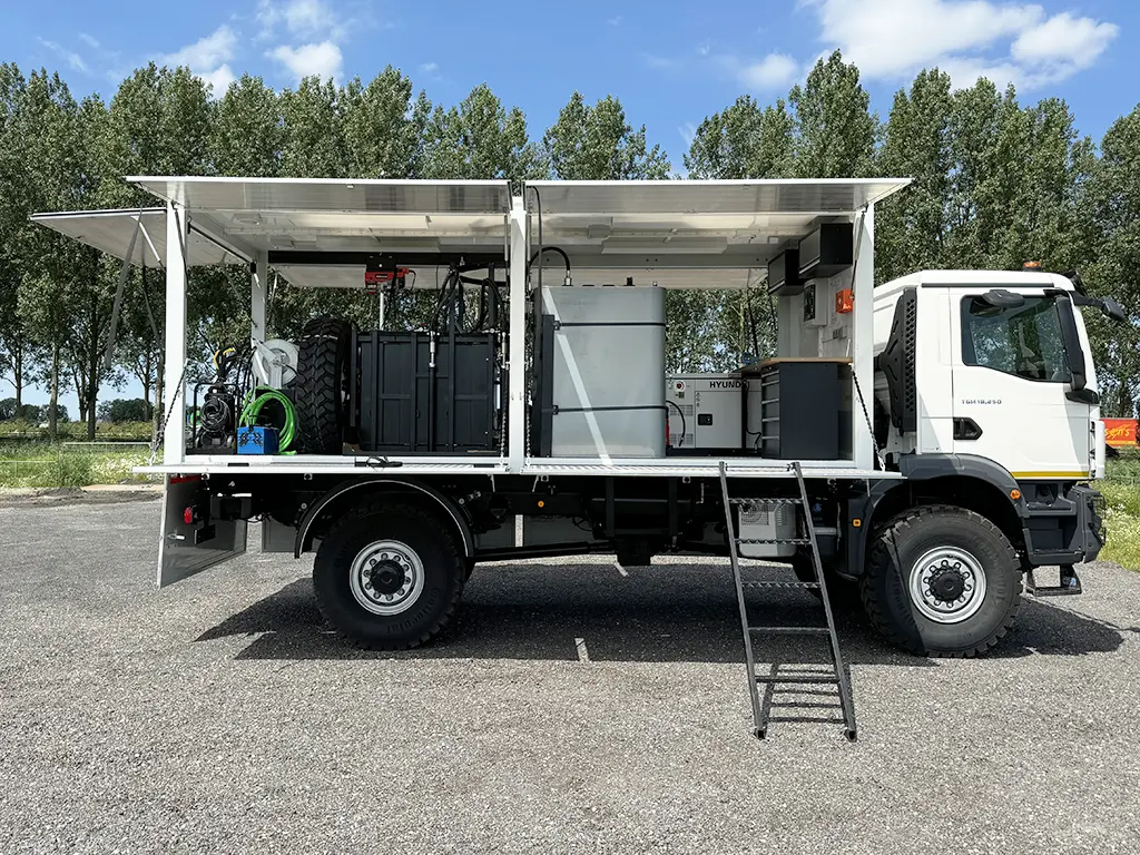MAN TGM 18.250 BB CH Camion atelier mobile 4x4 15