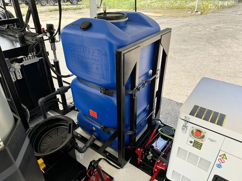 MAN TGM 18.250 BB CH 4x4 Service Truck 18