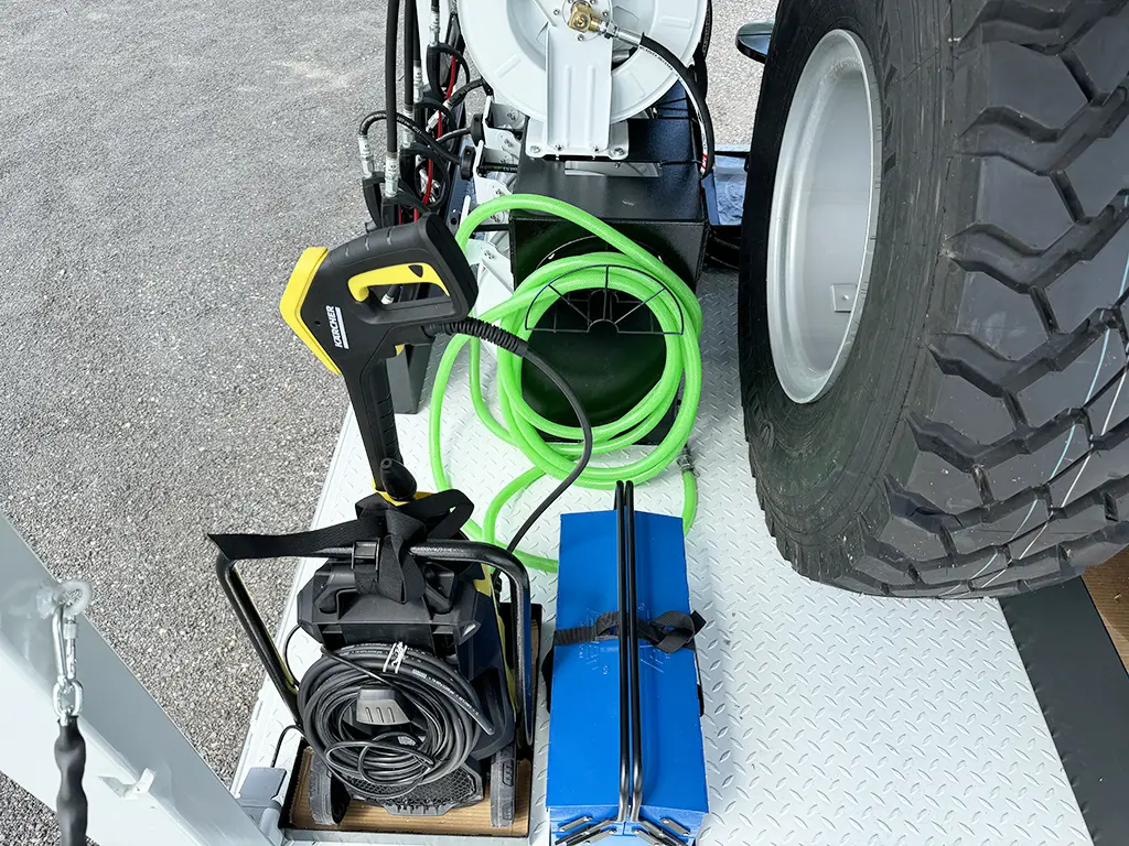 MAN TGM 18.250 BB CH Camion atelier mobile 4x4 22