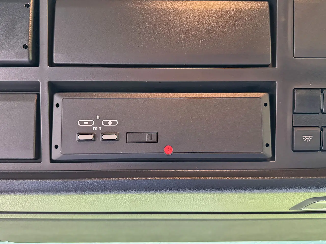 MAN TGM 18.290 BB CH 4x4 Chassis Cabin 12