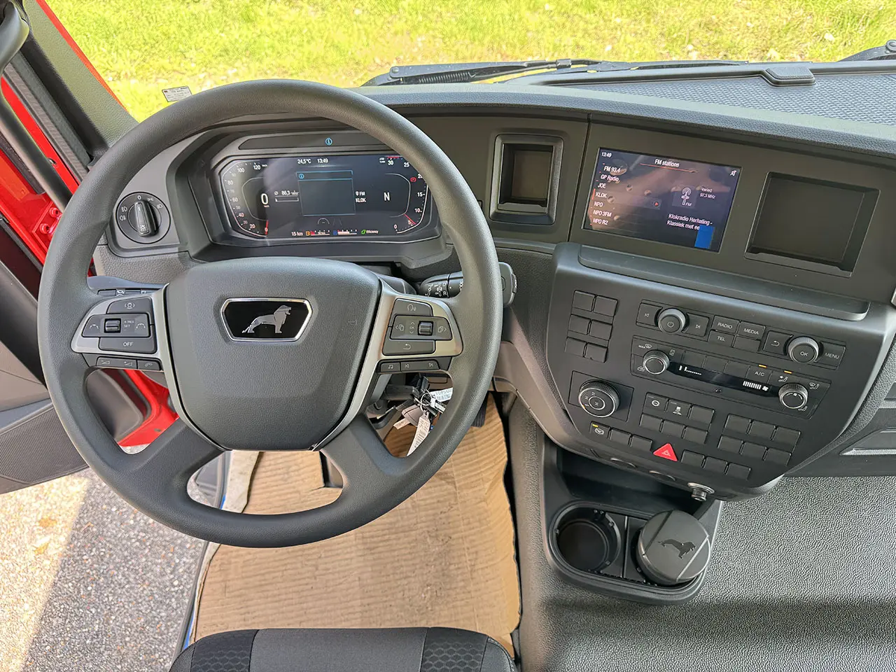 MAN TGM 18.290 BB CH Chassis Cabin 4x4 10