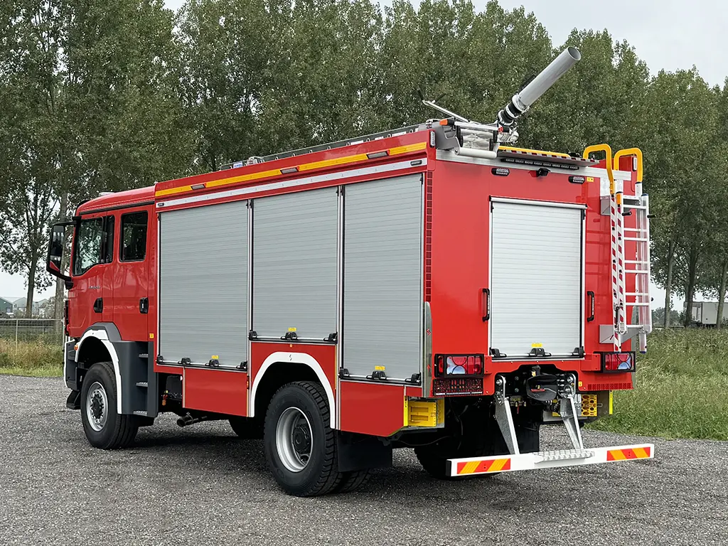 MAN TGM 18.290 BB CH Camion de pompiers 4x4 3