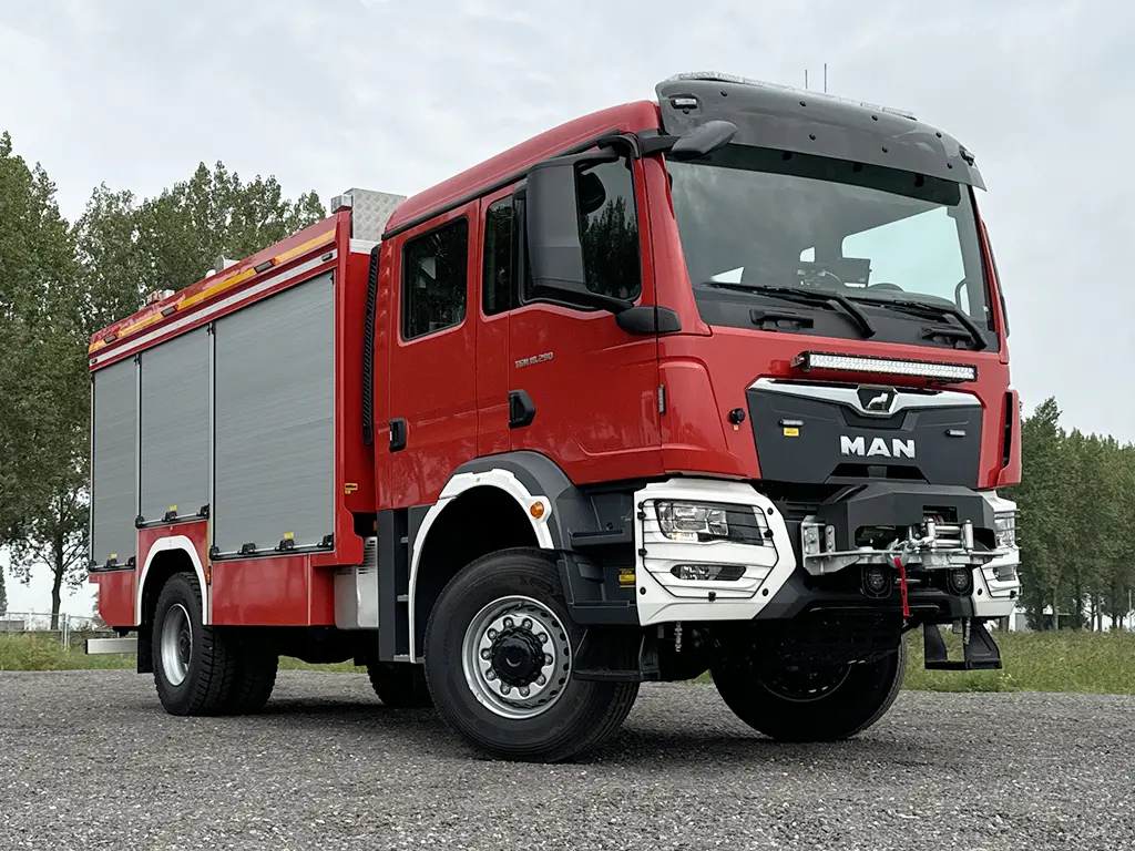MAN TGM 18.290 BB CH Camion de pompiers 4x4 4