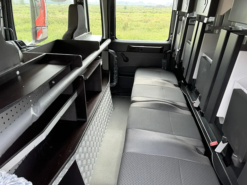 MAN TGM 18.290 BB CH Camion de pompiers 4x4 10