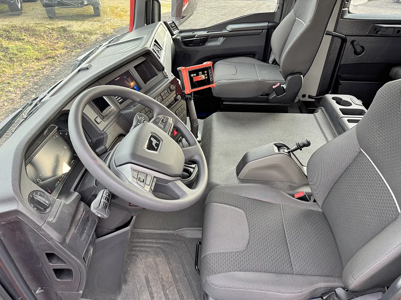 MAN TGM 18.290 BB CH Fire Fighter Truck 4x4 9