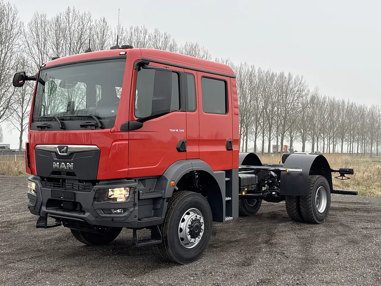 MAN TGM 18.320 BB CH Chassis Cabin 4x4 1