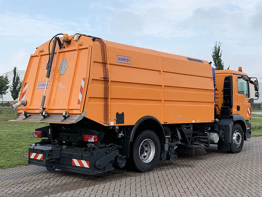 MAN TGM 18.330 BB Balayeuse 4x2 6