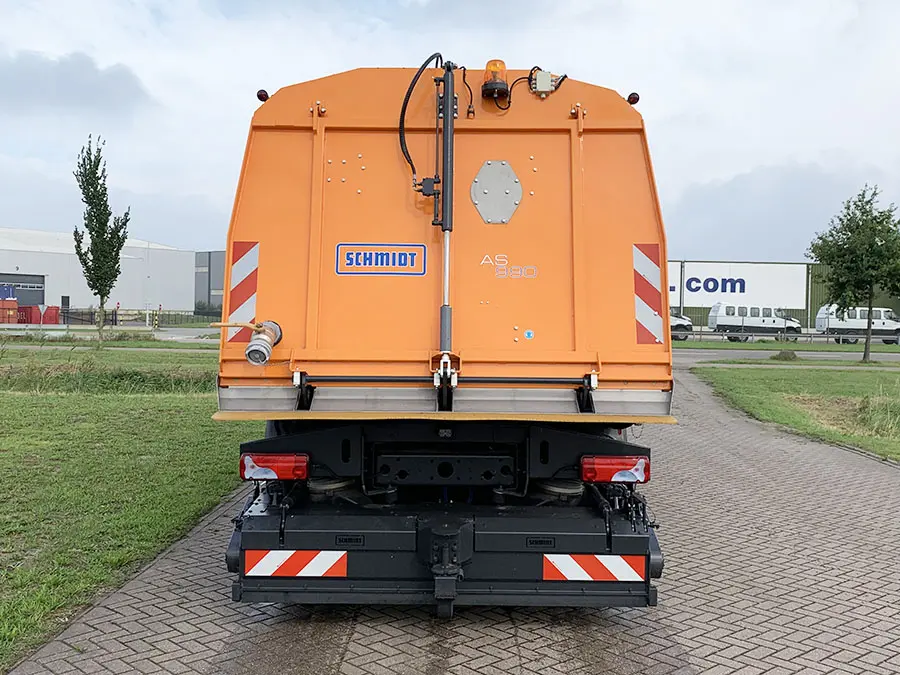 MAN TGM 18.330 BB Balayeuse 4x2 12
