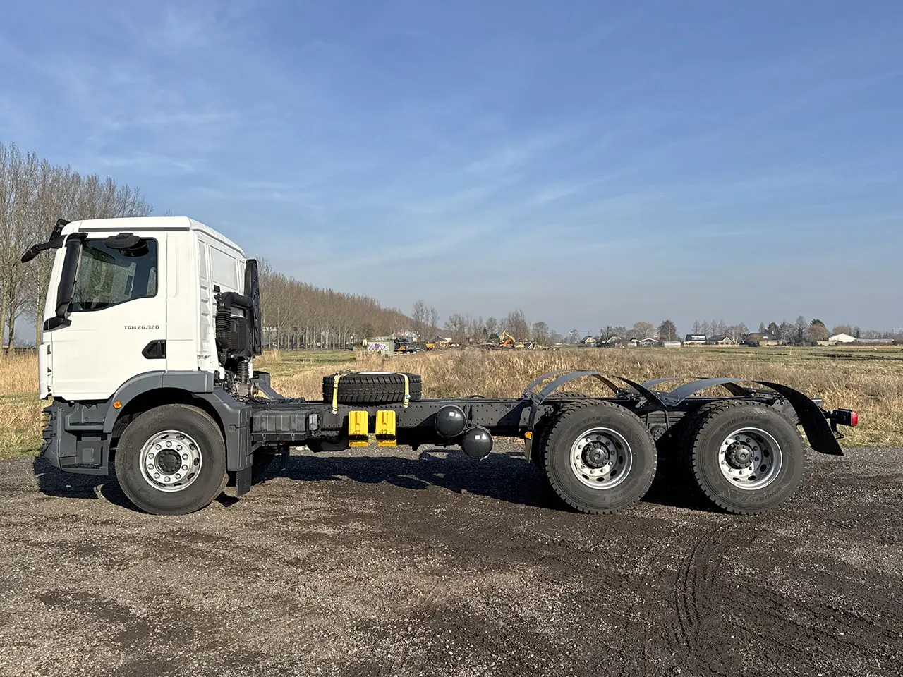 MAN TGM 26.320 BB CH Chassis Cabin 6x4 7