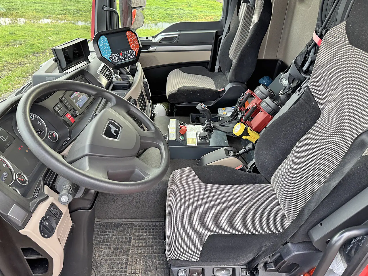MAN TGS 18.500 BB Fire Fighter Truck 4x4 9