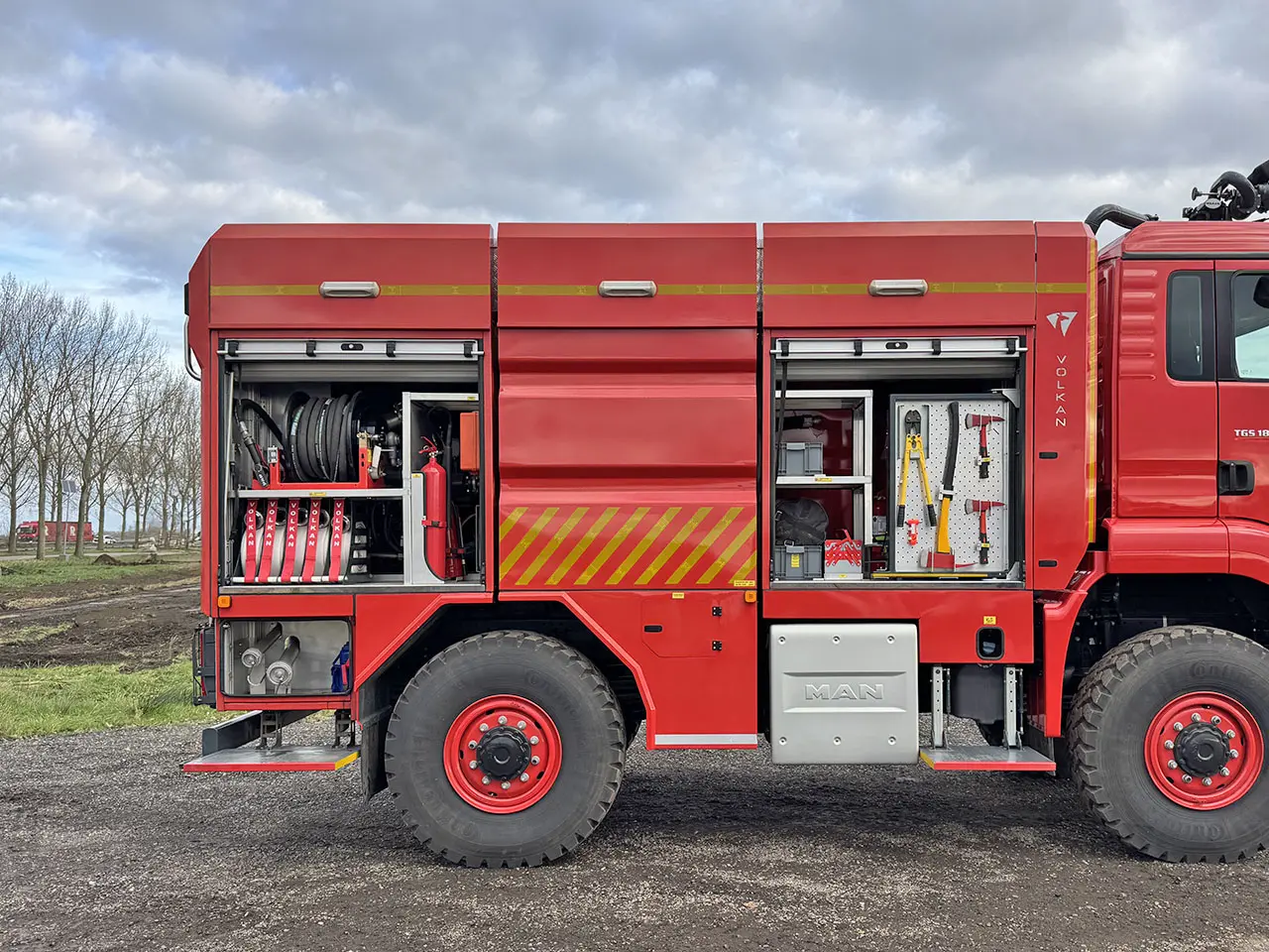 MAN TGS 18.500 BB Fire Fighter Truck 4x4 23
