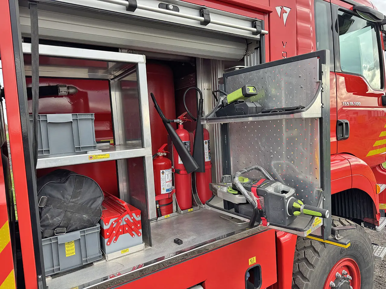 MAN TGS 18.500 BB Fire Fighter Truck 4x4 27