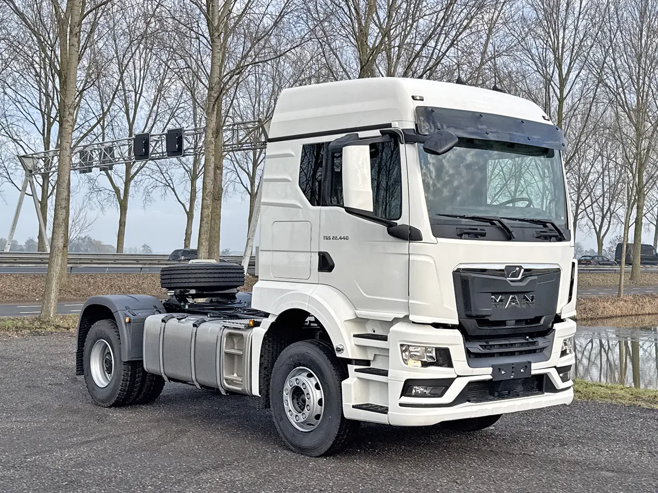 MAN TGS 22.440 BB SA 4x2 Tractor Head 8