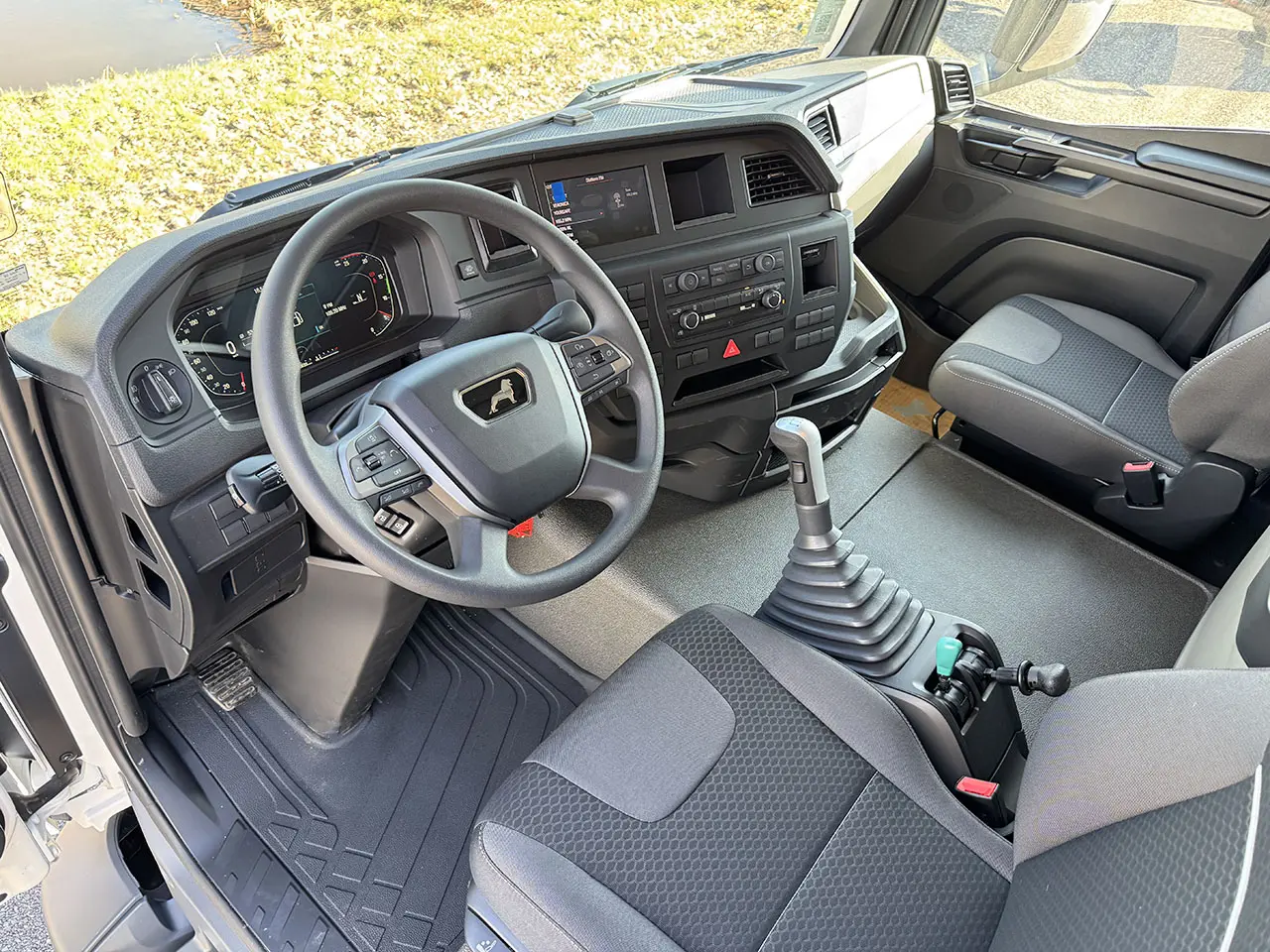 MAN TGS 22.440 BB SA 4x2 Tractor Head 3