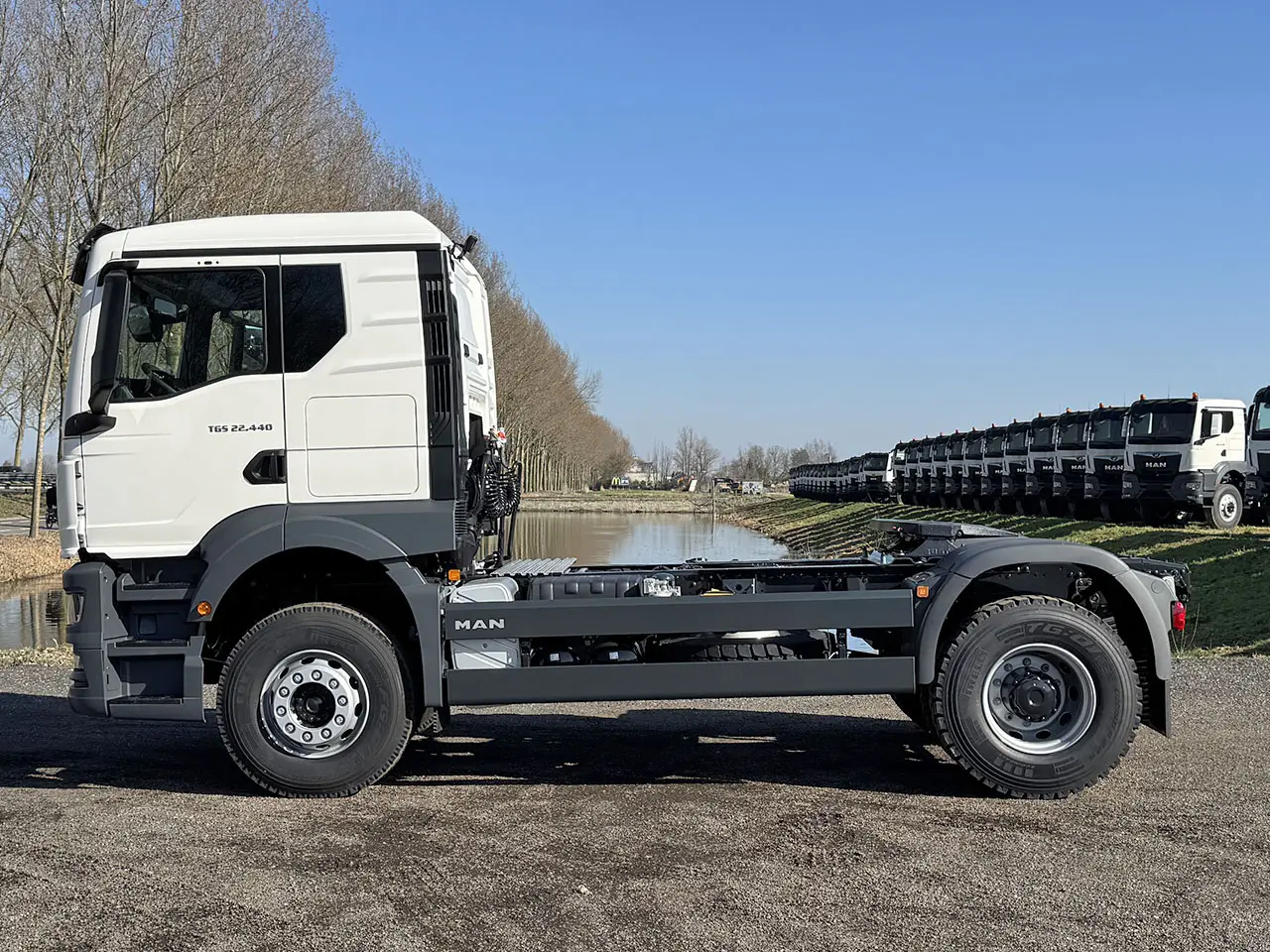MAN TGS 22.440 BB SA Tractor Head 4x2 7