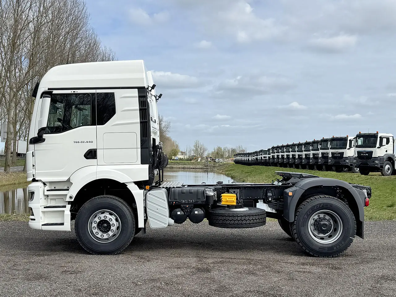 MAN TGS 22.440 BB SA Tractor Head 4x2 7