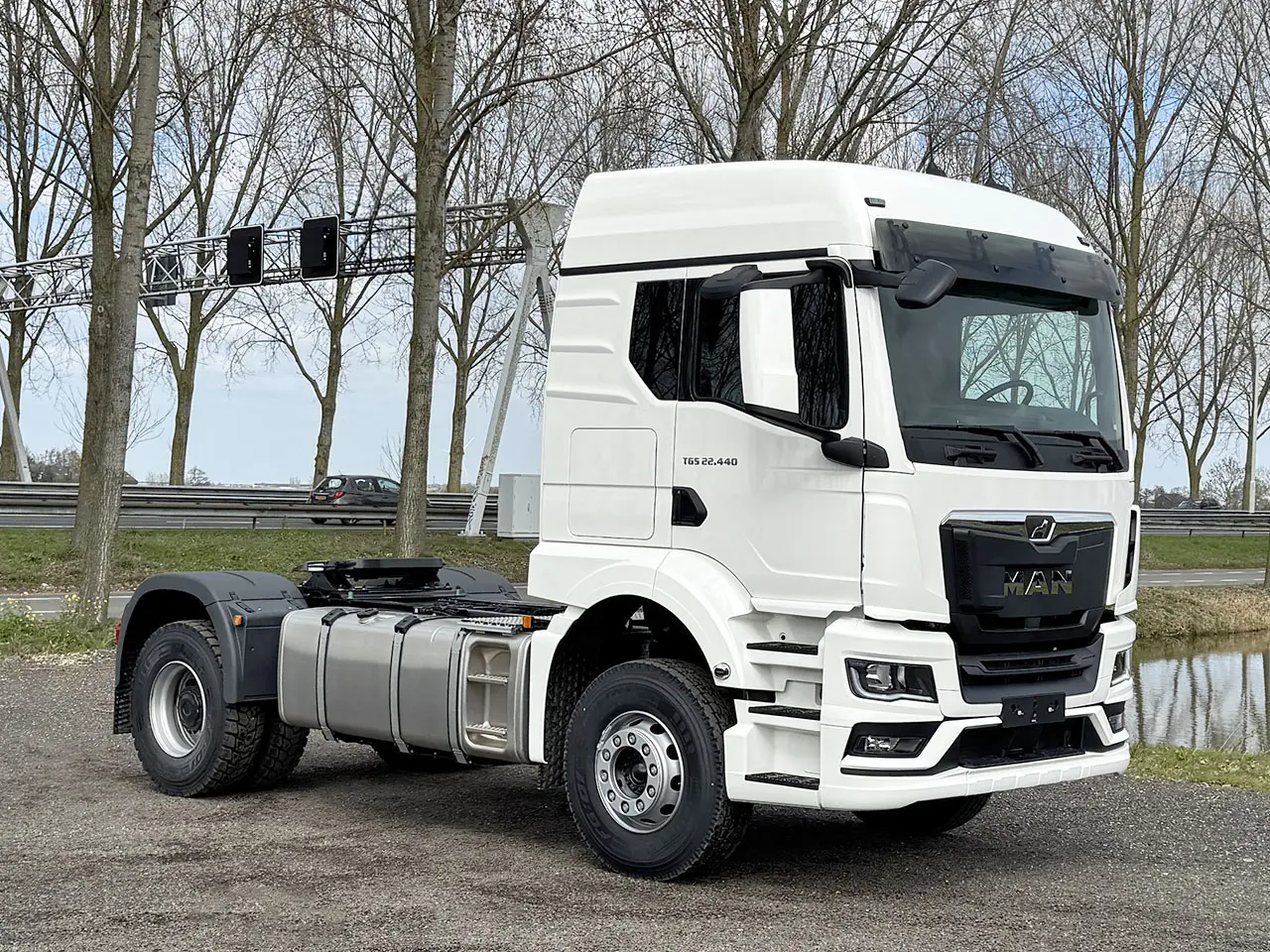 MAN TGS 22.440 BB SA Tractor Head 4x2 8