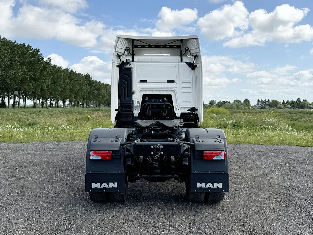 MAN TGS 22.480 BB SA 4x2 Tractor Head 14