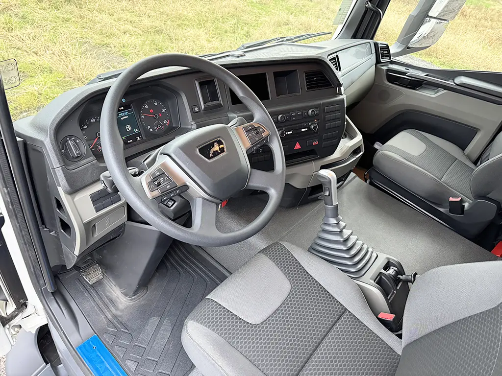 MAN TGS 33.360 BB CH Véhicule frigorifique 6x4 3