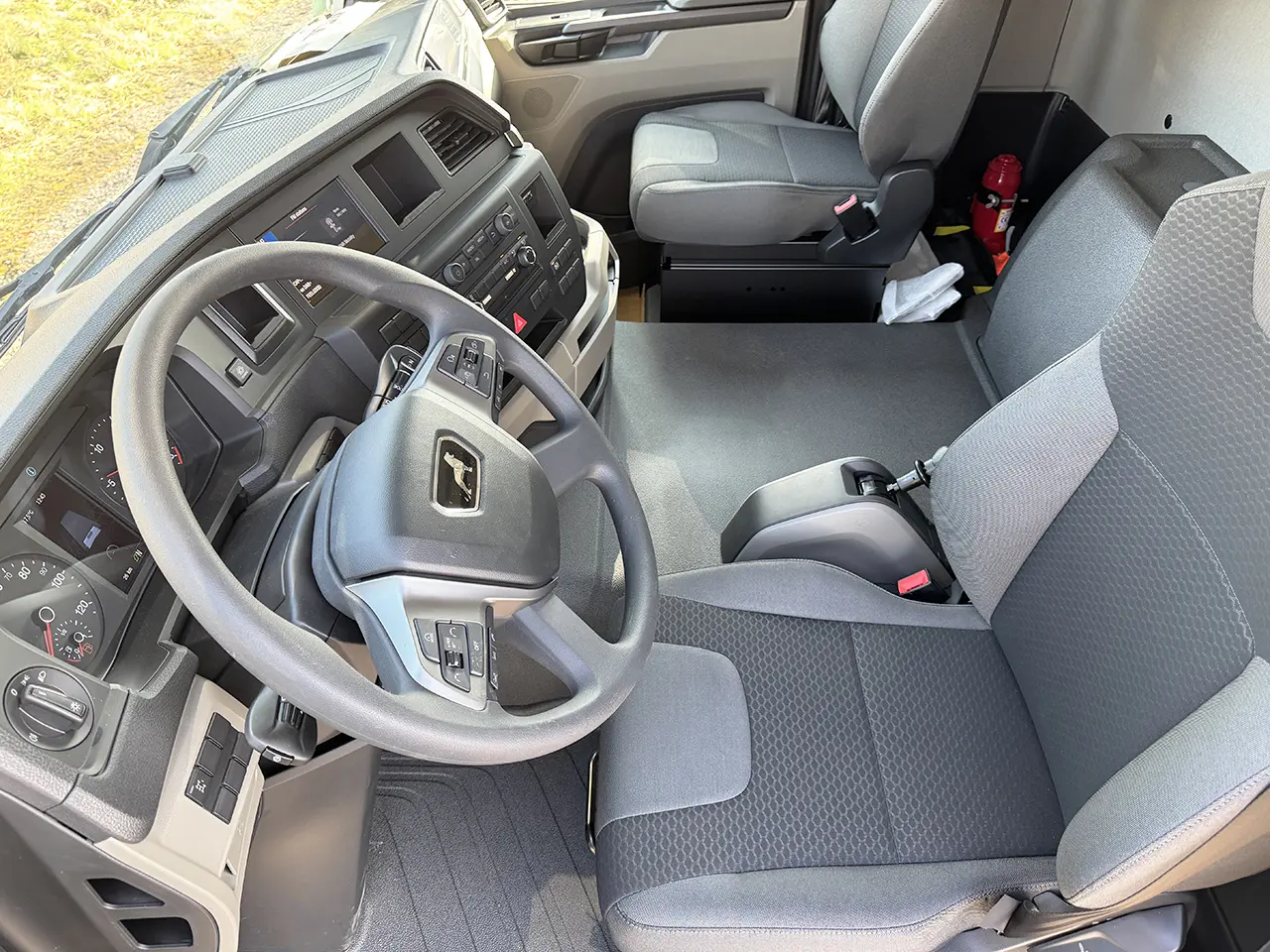 MAN TGS 33.400 BB CH 6x4 Chassis Cabin 9