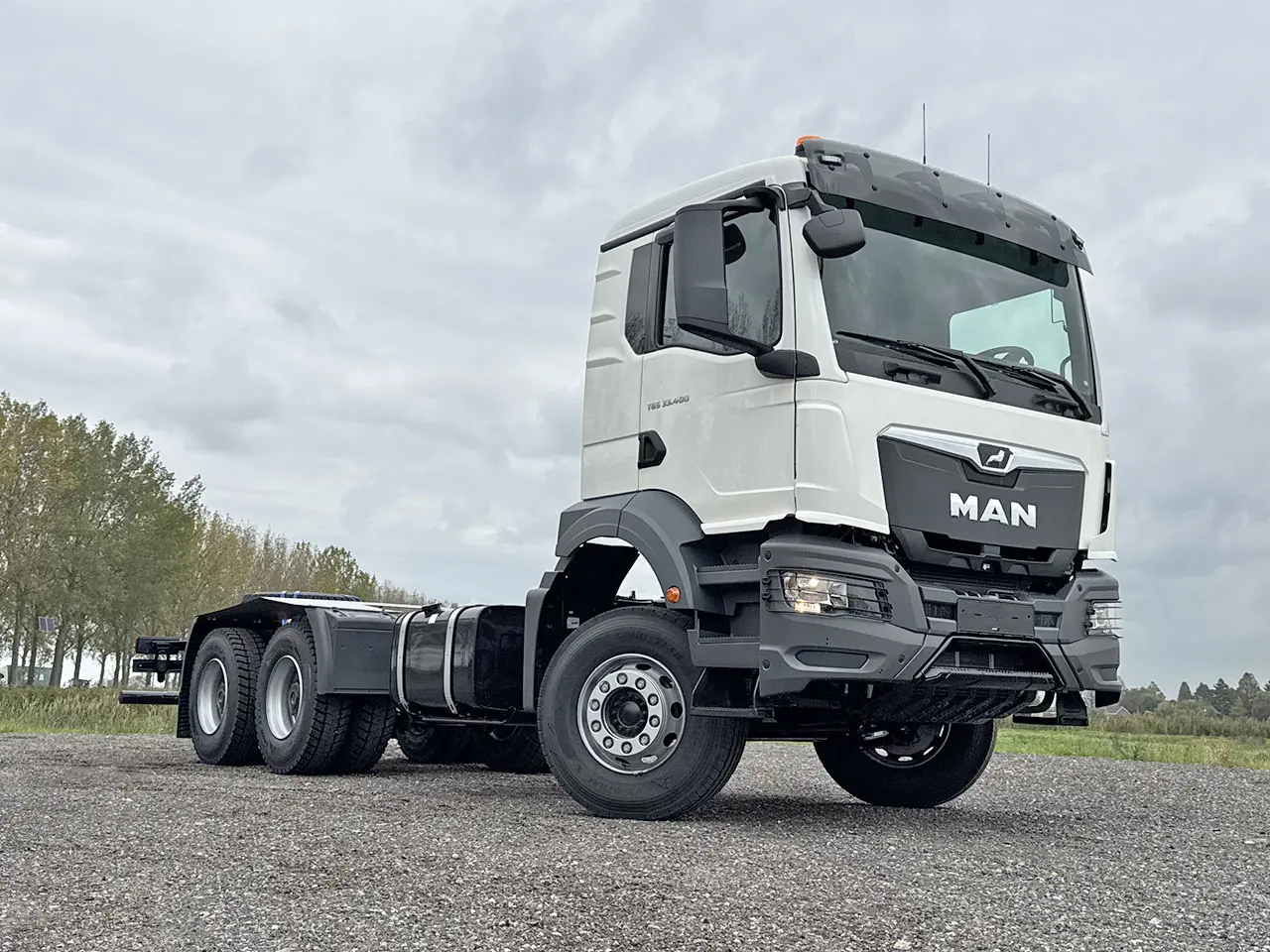 MAN TGS 33.400 BB CH 6x4 Châssis Cabine 4