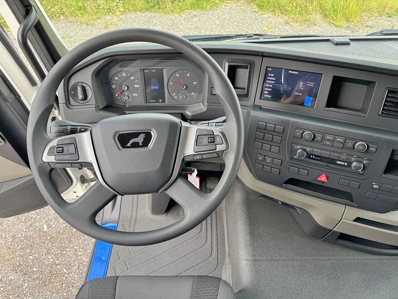 MAN TGS 33.400 BB CH 6x4 Chassis Cabin 10