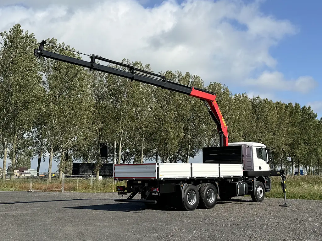 MAN TGS 33.400 BB CH Camion grue 6x4 21