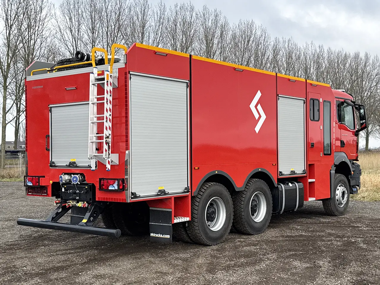 MAN TGS 33.400 BB CH 6x4 Fire Fighter Truck 2