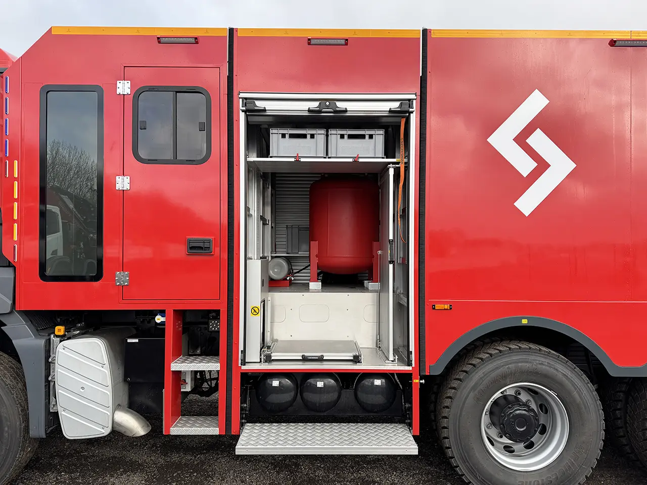 MAN TGS 33.400 BB CH Camion de pompiers 6x4 15