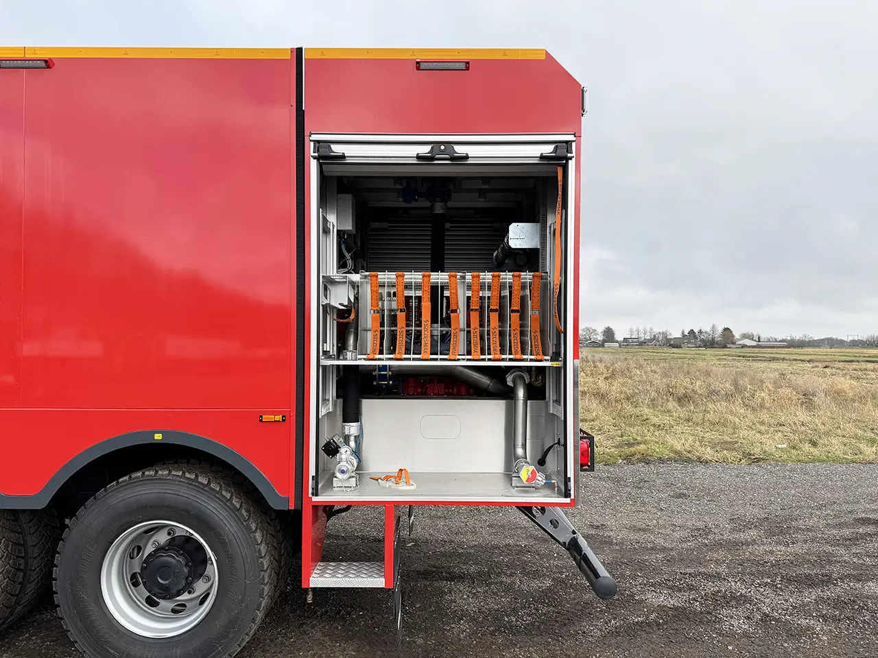 MAN TGS 33.400 BB CH Camion de pompiers 6x4 16