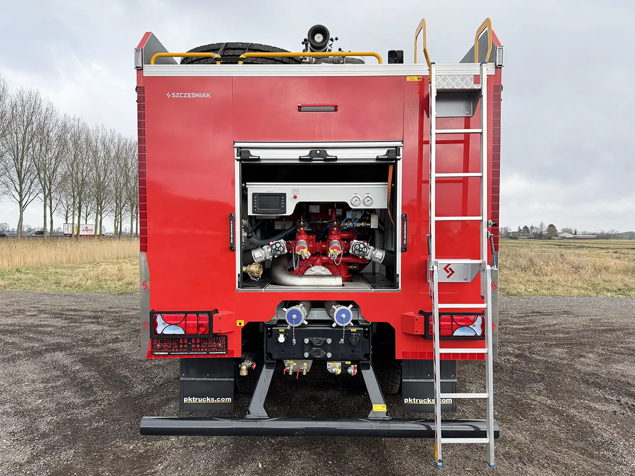 MAN TGS 33.400 BB CH Camion de pompiers 6x4 17