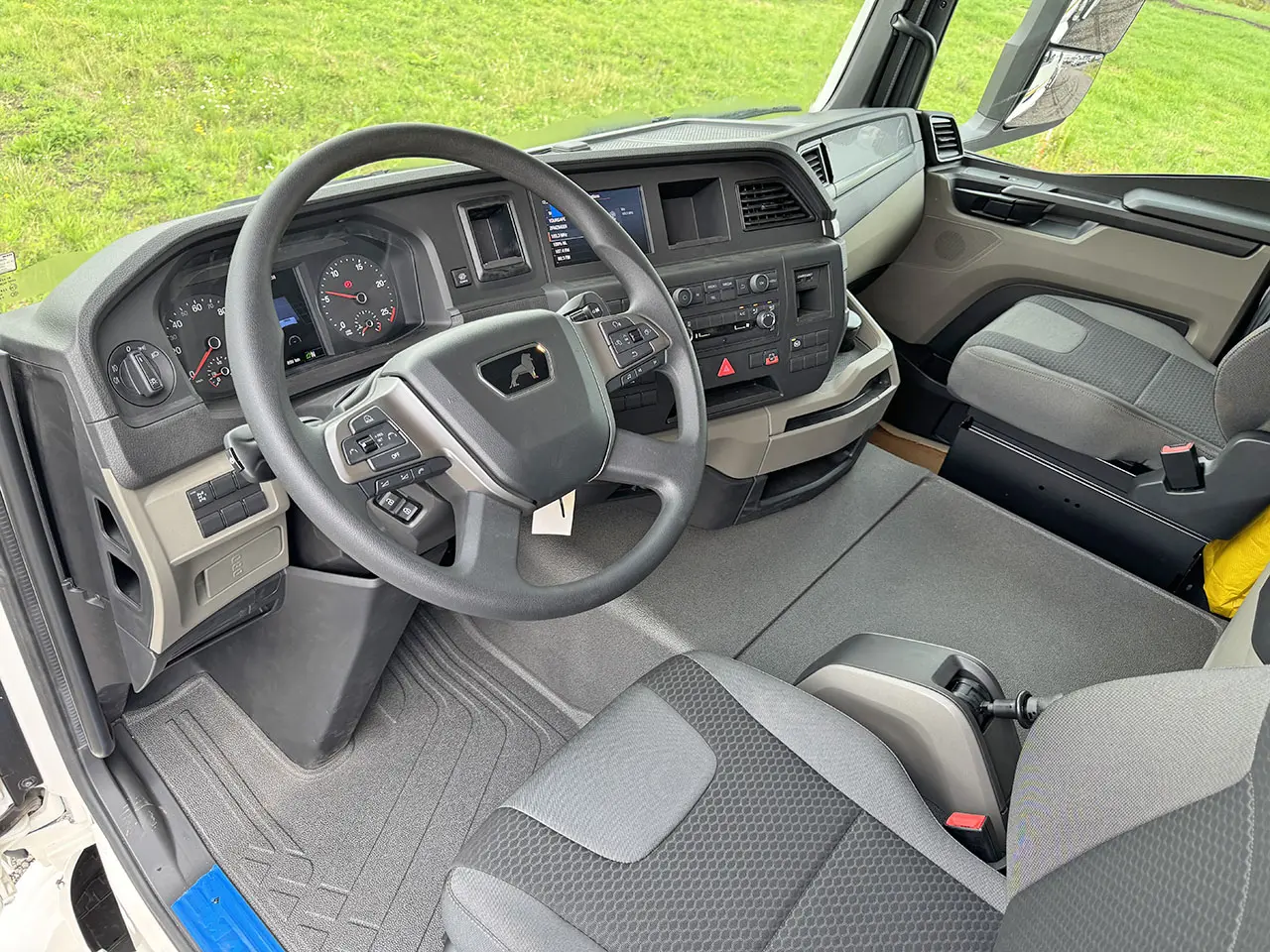 MAN TGS 33.400 BB CH Camion citerne à carburant 6x4