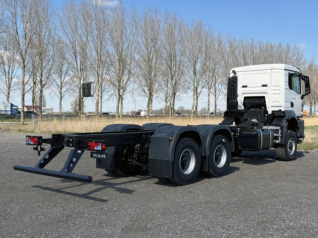 MAN TGS 33.400 BB CH Chassis Cabin 6x6 2