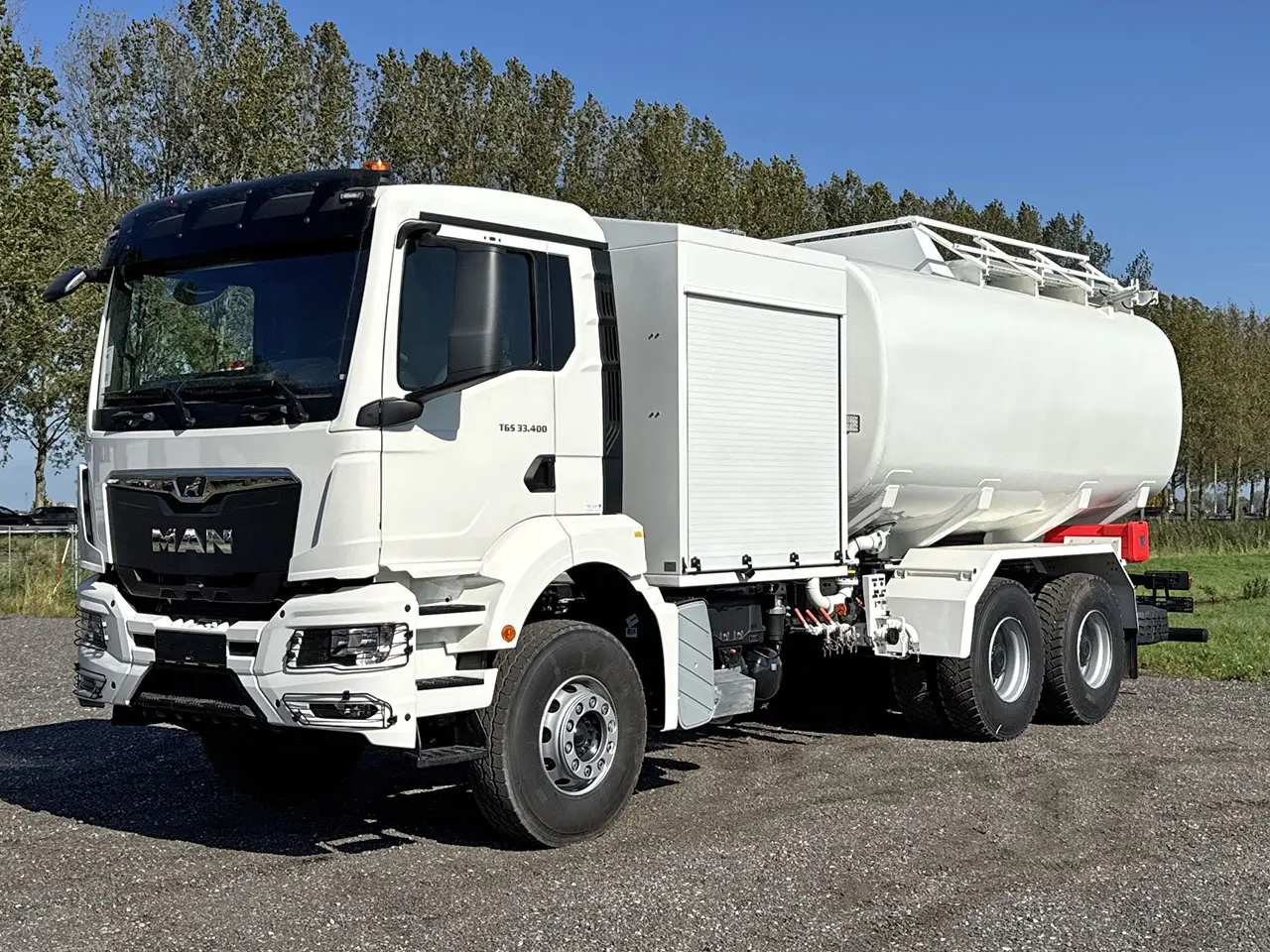 MAN TGS 33.400 BB CH ADR B09 6x4 Aviation Fuel Tank Truck