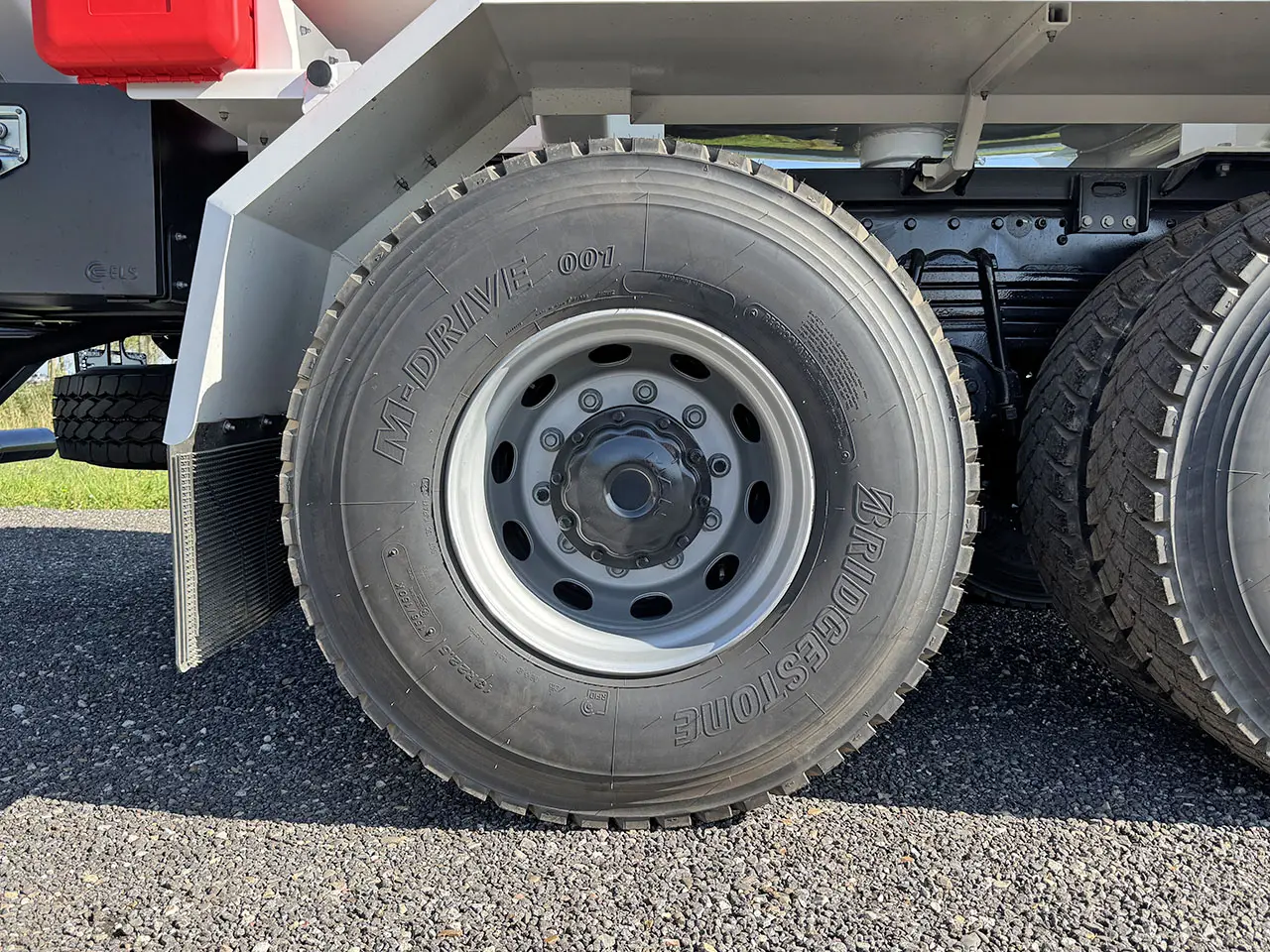 MAN TGS 33.400 BB CH ADR Camion citerne à carburant pour l'aviation 6x4 21
