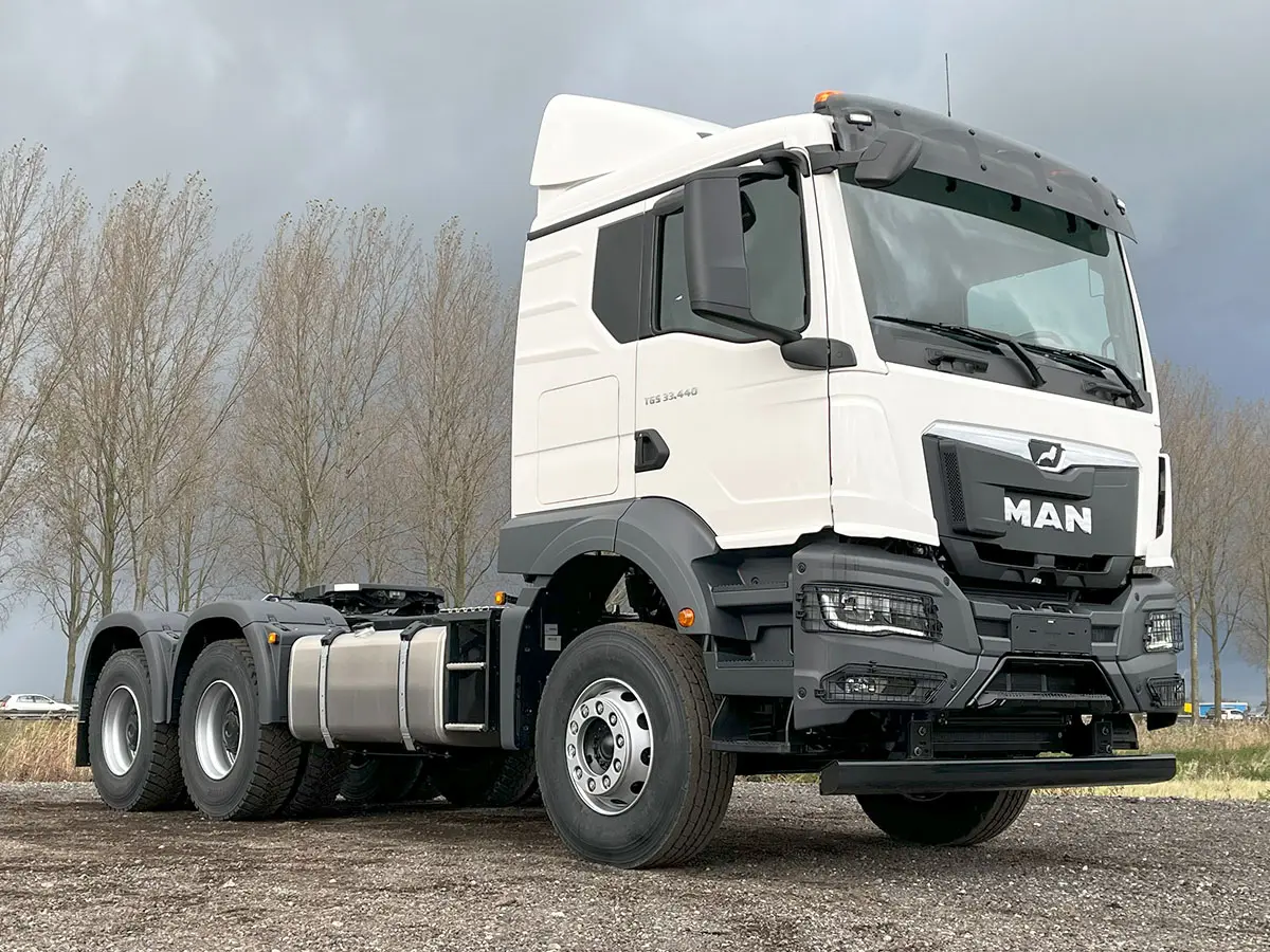 MAN TGS 33.440 BB SA 6x4 Tractor Head 4