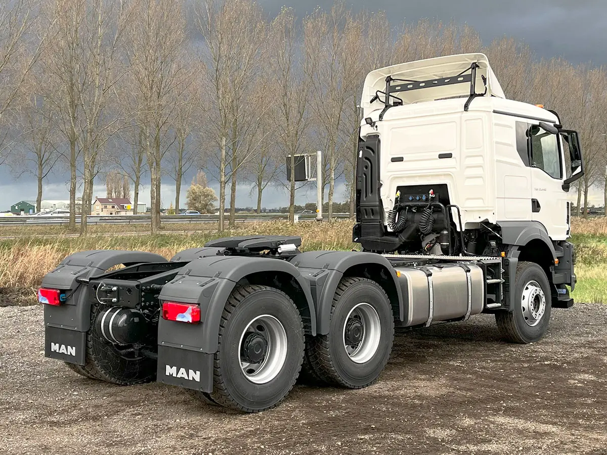 MAN TGS 33.440 BB SA 6x4 Tractor Head 6