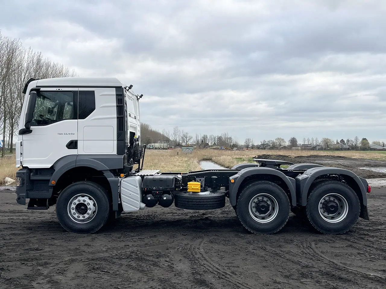 MAN TGS 33.440 BB SA 6x4 Tractor Head 2