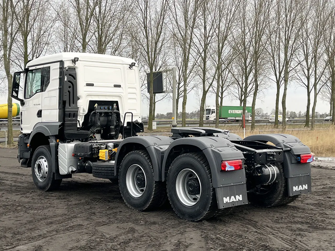 MAN TGS 33.440 BB SA 6x4 Tractor Head 3