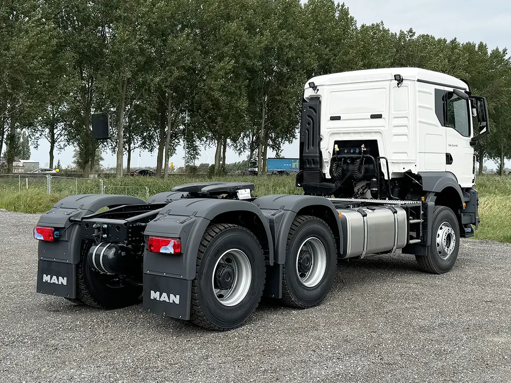 MAN TGS 33.440 BB SA 6x4 Tractor Head 2