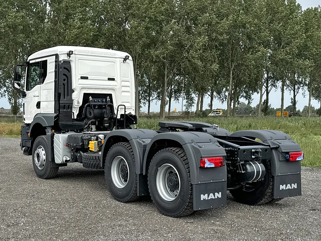 MAN TGS 33.440 BB SA 6x4 Tractor Head 6