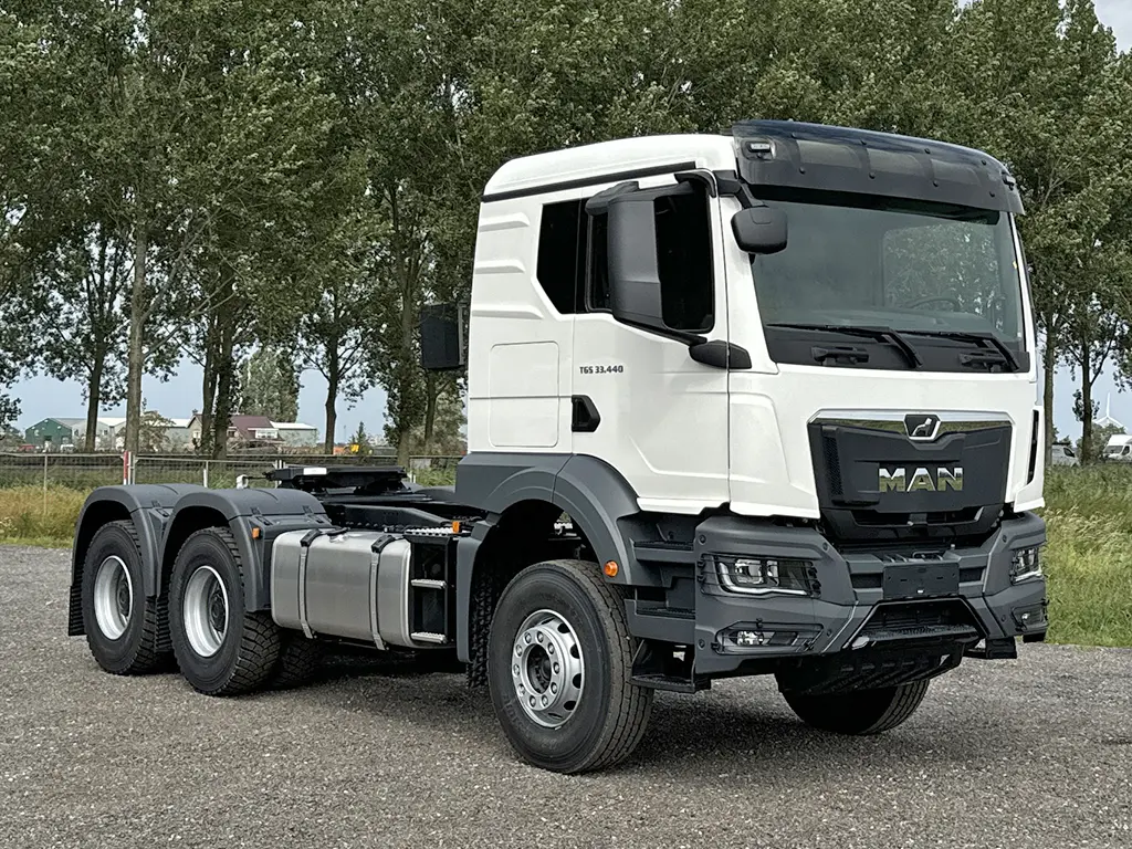 MAN TGS 33.440 BB SA Tractor Head 6x4 8