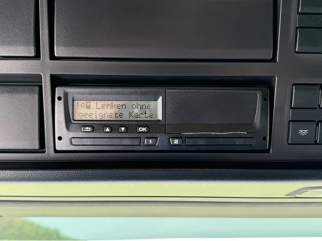 MAN TGS 33.440 BB SA 6x4 Tractor Head 11