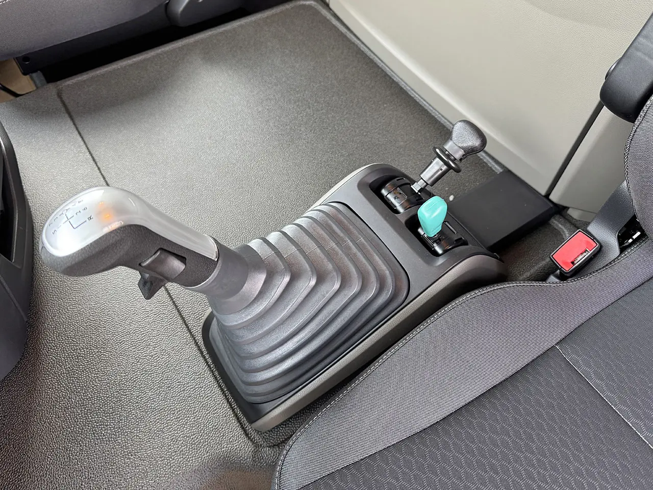 MAN TGS 33.440 BB SA 6x4 Tractor Head 13