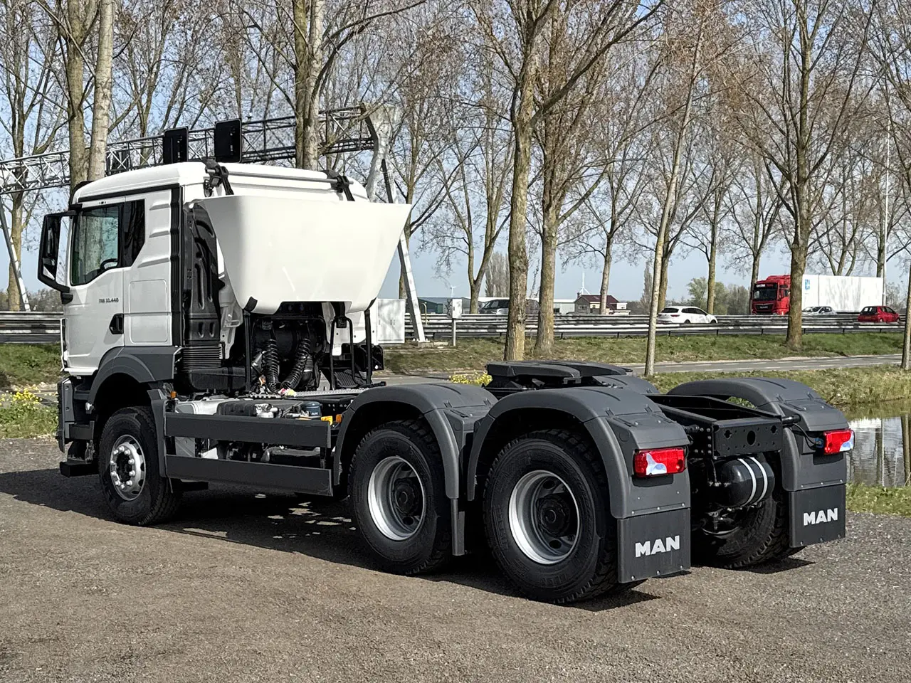 MAN TGS 33.440 BB SA 6x4 Tractor Head 6