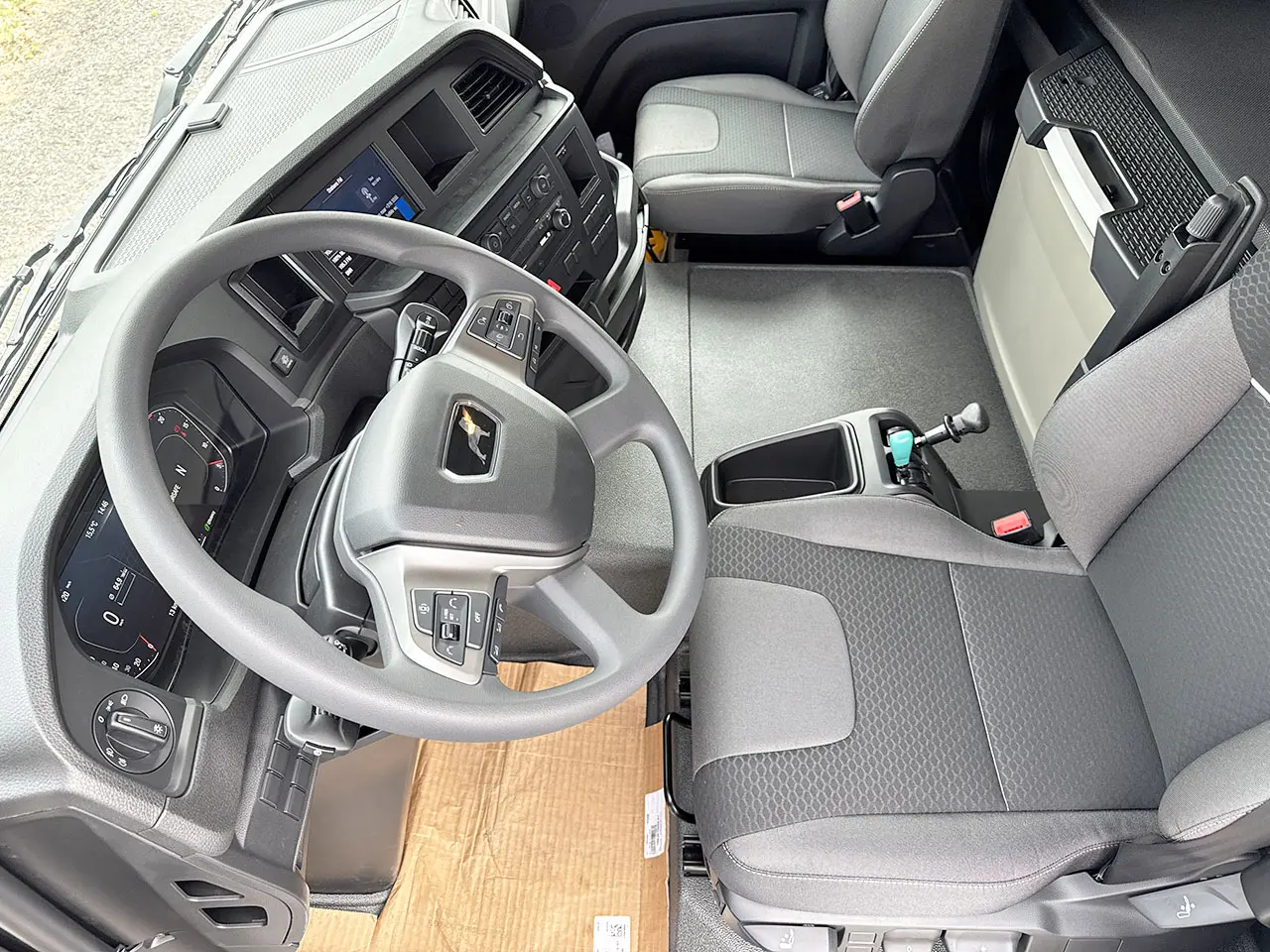 MAN TGS 33.440 BB SA 6x4 Tractor Head 10