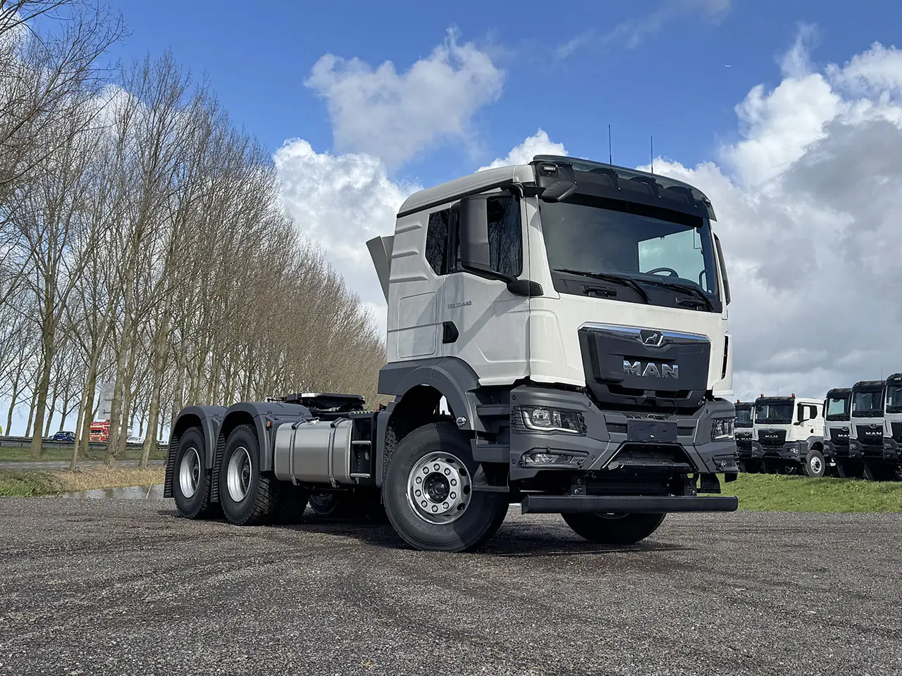 MAN TGS 33.440 BB SA Tractor Head 6x4 4